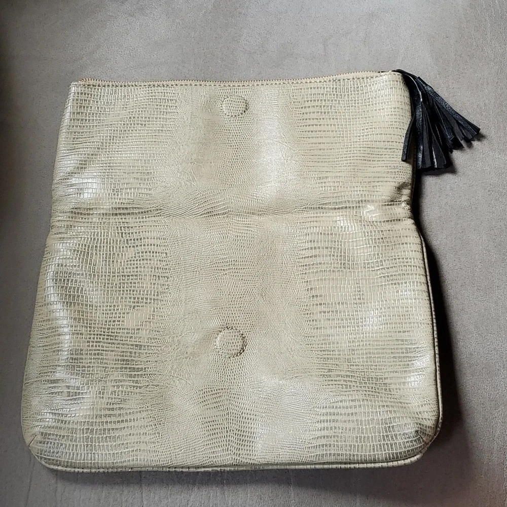 R + J - Romeo & Juliet Couture Faux Snakeskin Fold Over Clutch